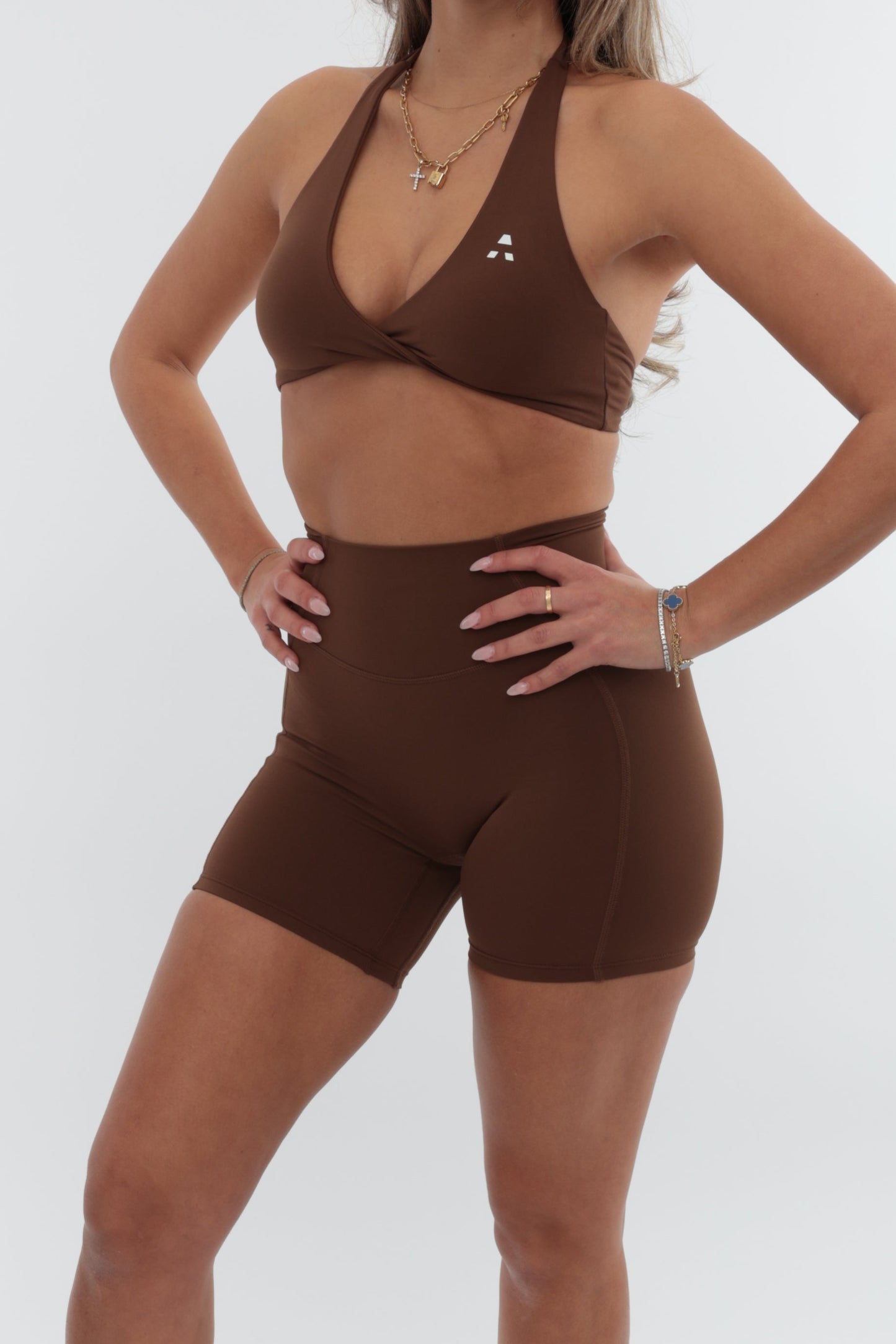 JACKY SHORTS - OCHRE
