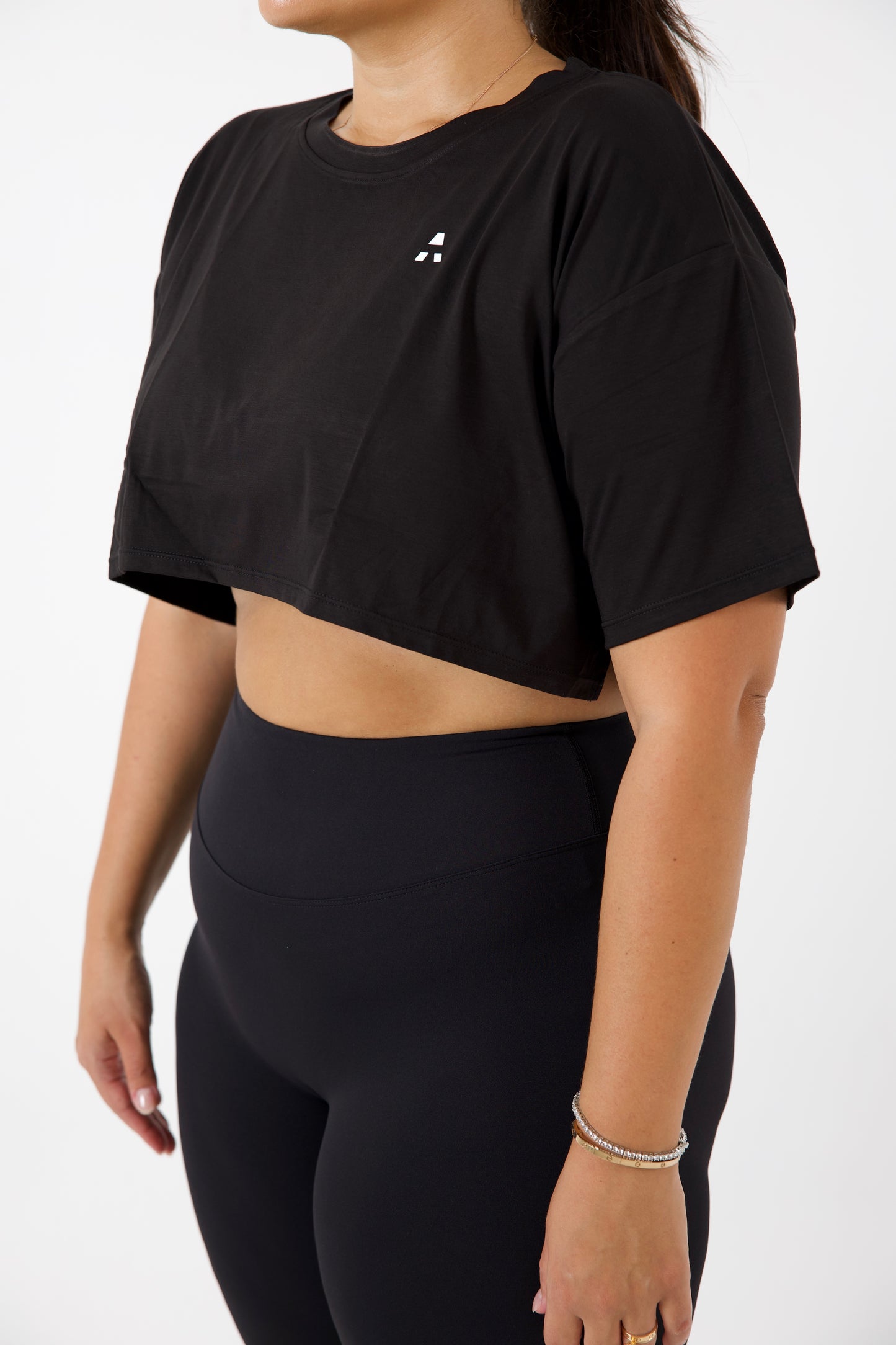 TESSA TEE - OBSIDIAN